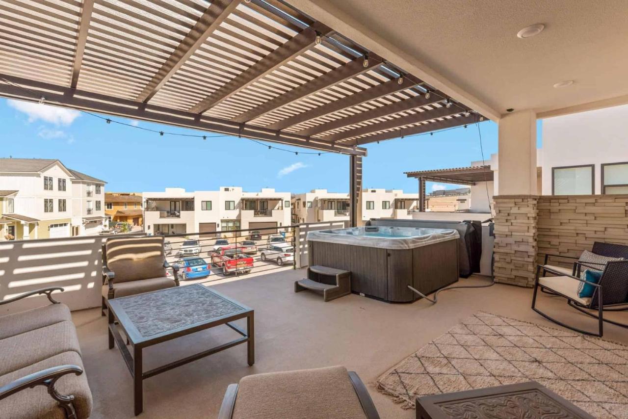 Cloud 9 at Desert Color home - B&B