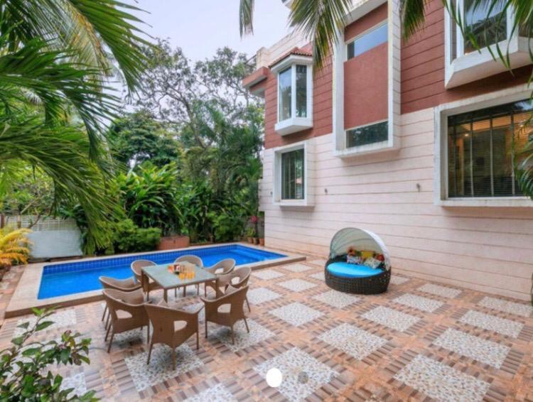 B&B Mormugao - Luxury 9BHK Villa with Private Pool Near Candolim - Bed and Breakfast Mormugao