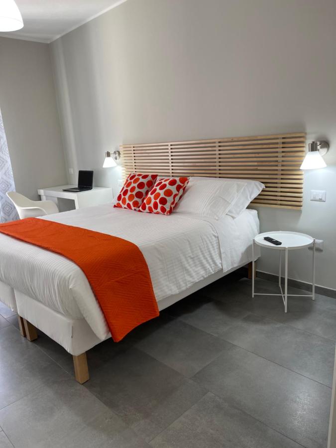 B&B Cagliari - ViaRiva Rooms - Bed and Breakfast Cagliari