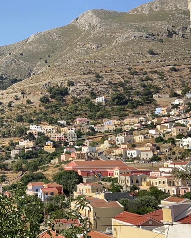 Kali Strata Studio in Symi - B&B