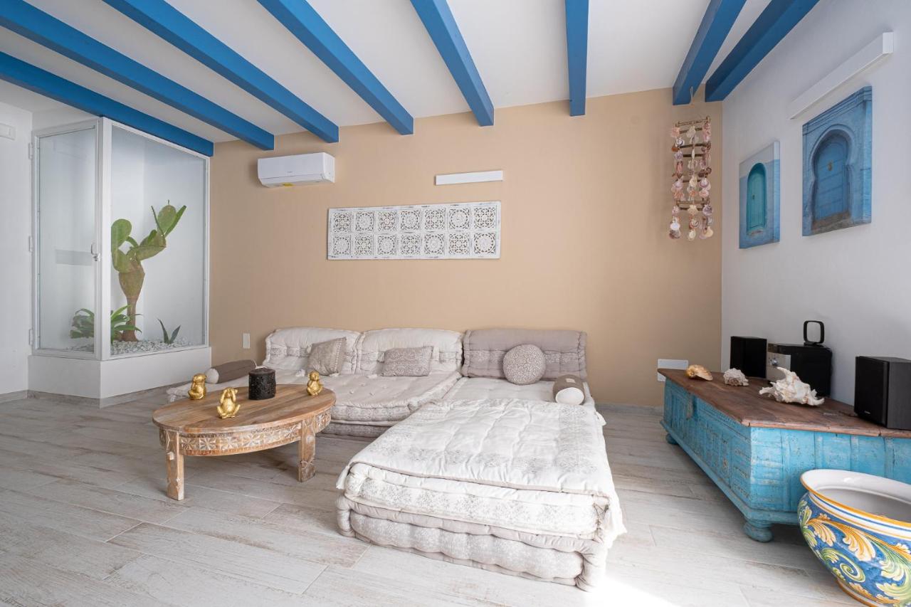 Deluxe Double Room with Extra Bed