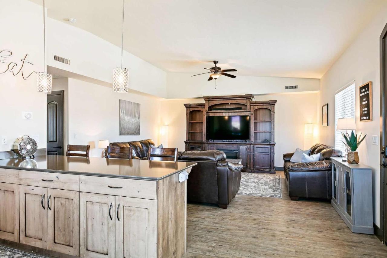 Canthony's Cottage W301 condo - B&B