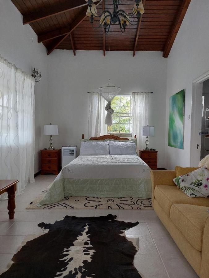 B&B Micoud - Selen's Apartment in Ti Rocher Micoud Saint Lucia - Bed and Breakfast Micoud