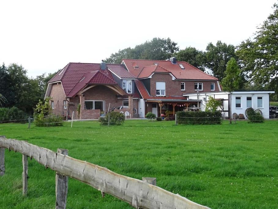 Charmante Ferienwohnung in idyllischer Lage - Chambres d’hôtes