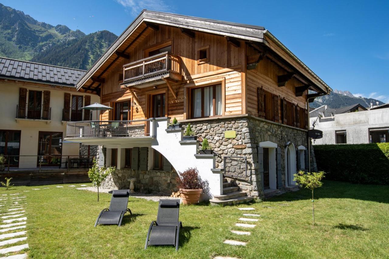 Apartment with Sauna and Mountain View