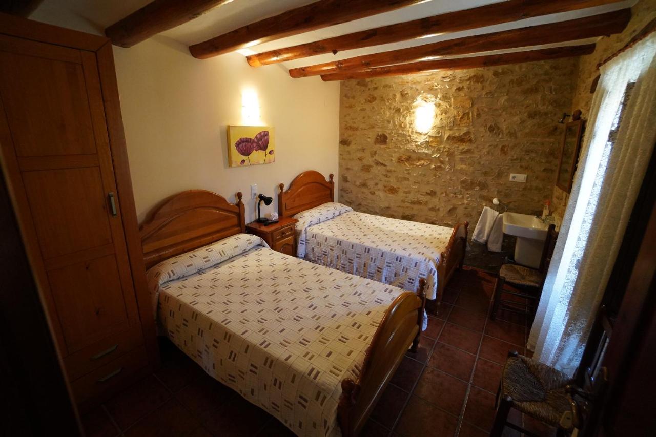 Twin Room with Shared Bathroom
