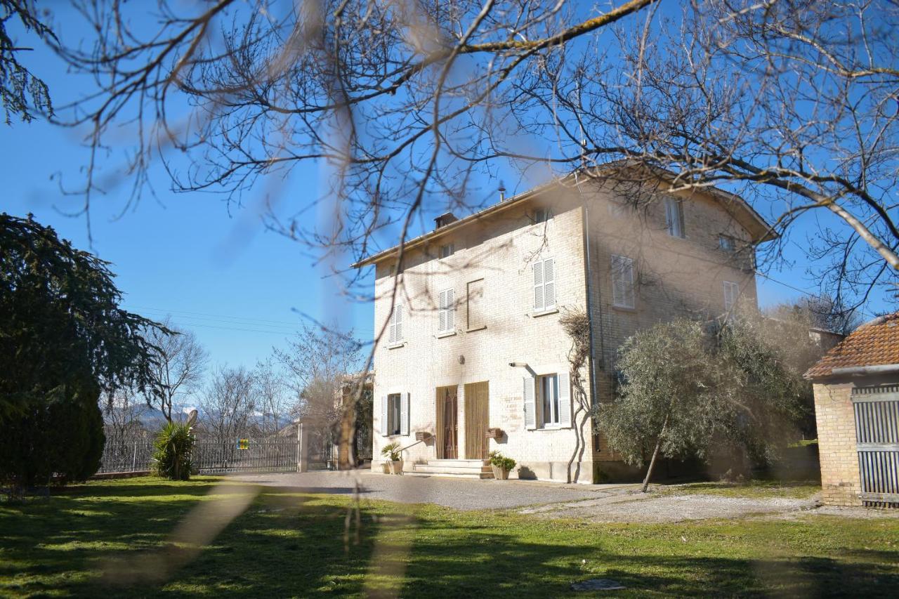 B&B Falerone - Il Glicine - Bed and Breakfast Falerone