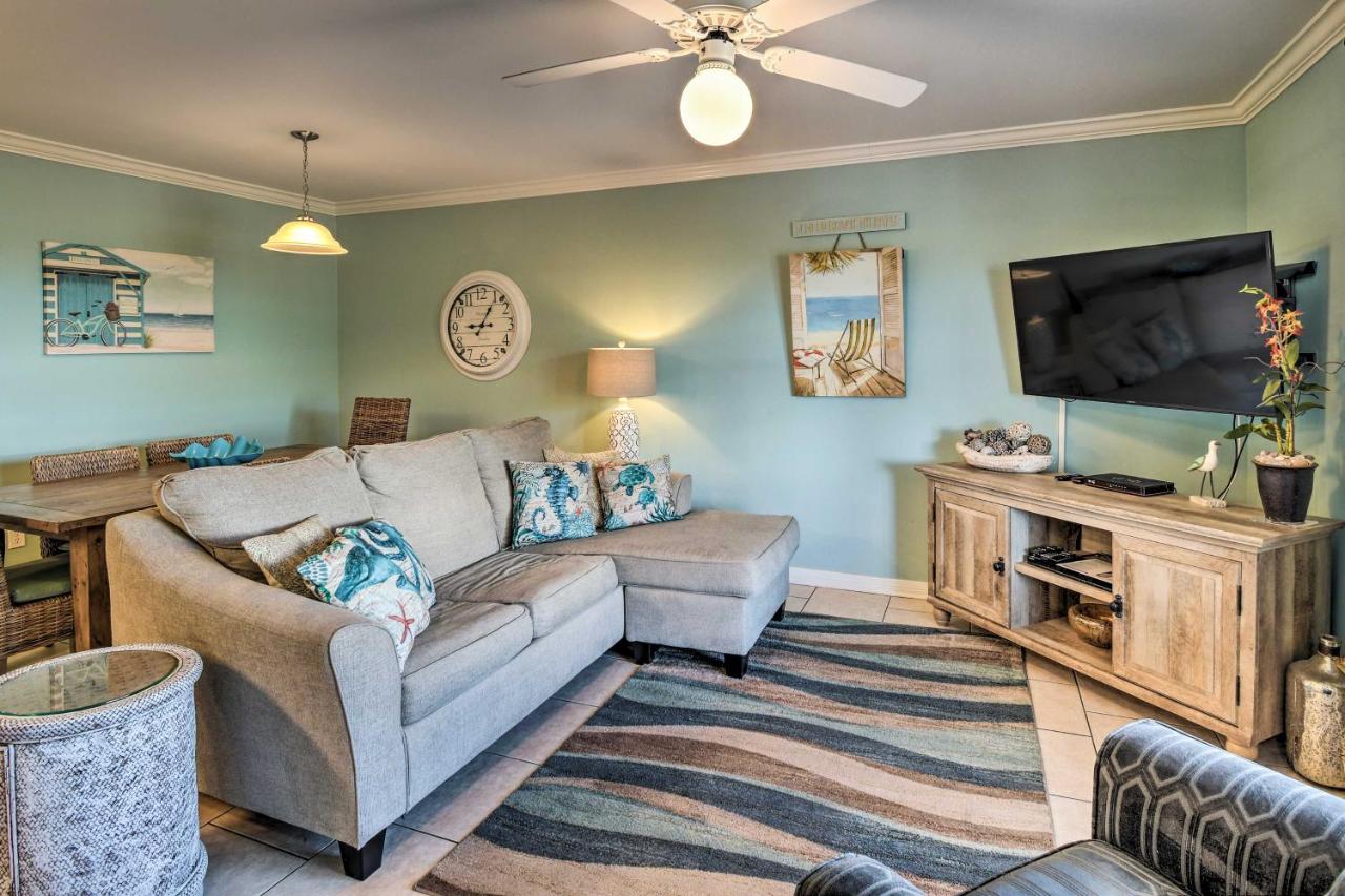 Gulf Shores Beach Condo with Community Pool! - B&B Gulf Shores