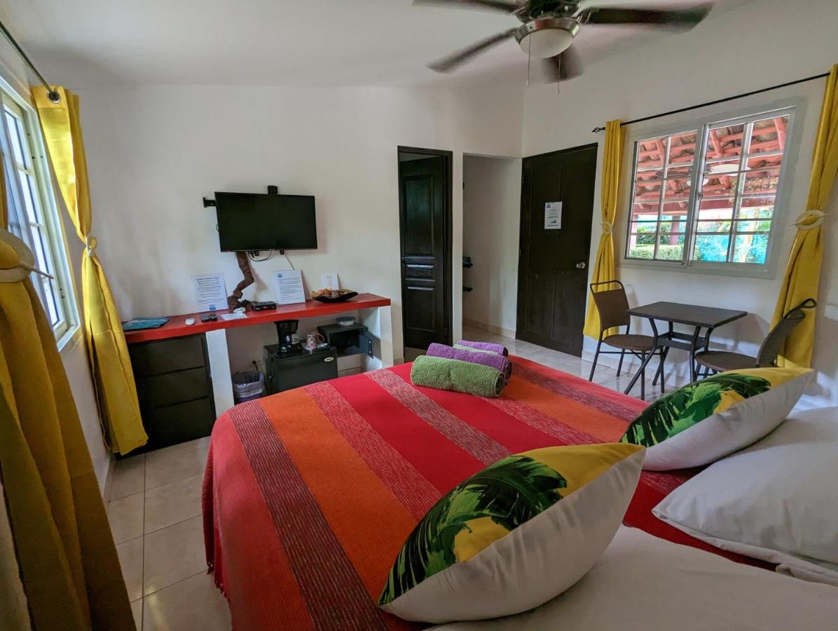Doppelzimmer mit Poolblick