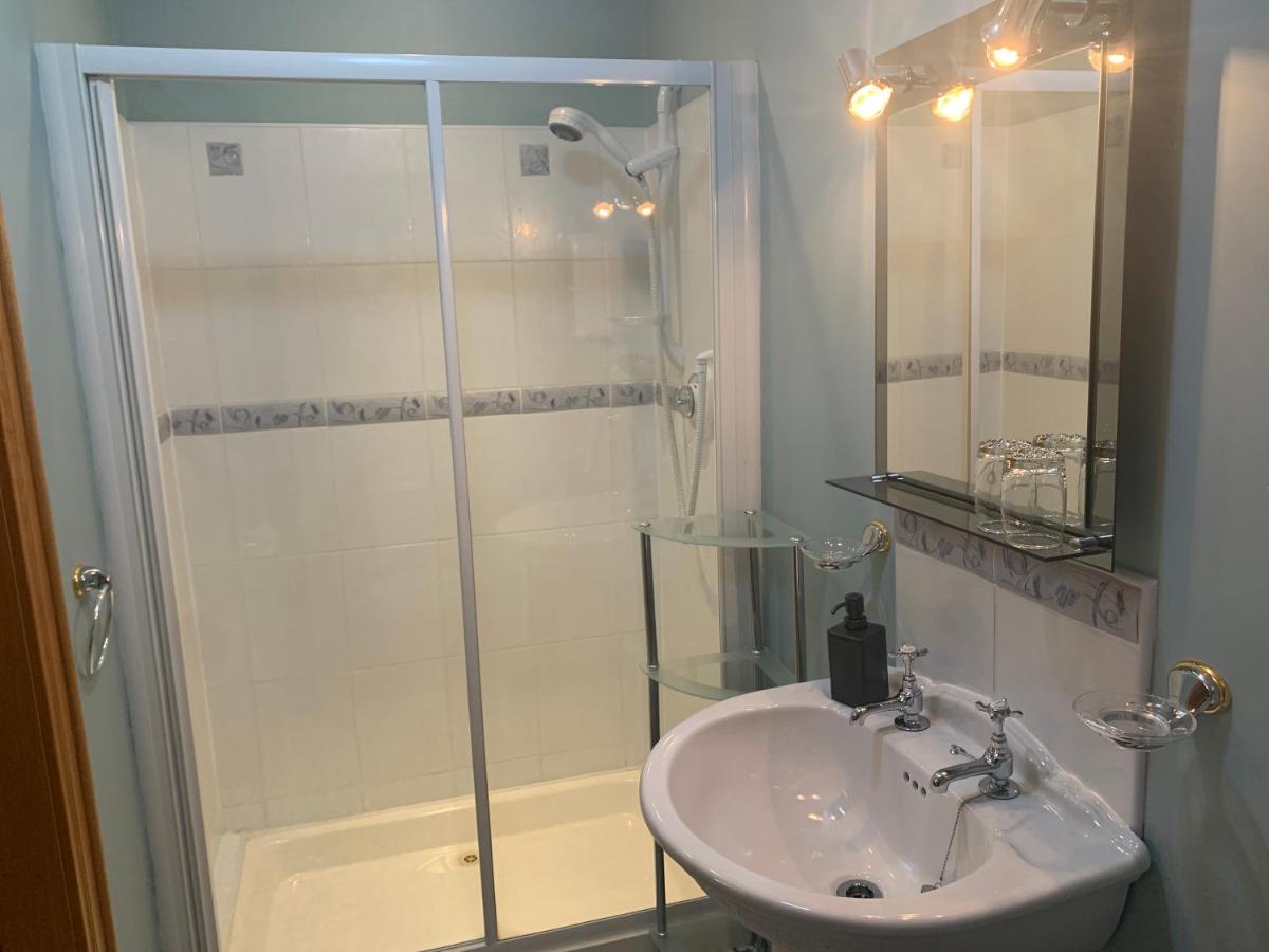 Tweepersoonskamer met Eigen Badkamer
