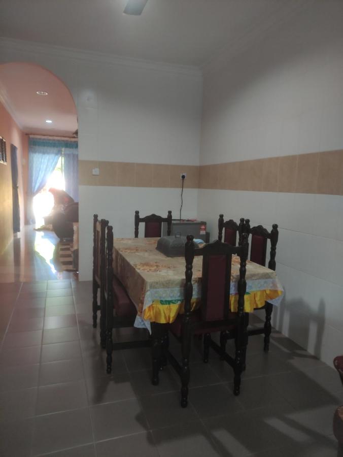 B&B Kampung Gong Surau - Bayu Homestay - Bed and Breakfast Kampung Gong Surau