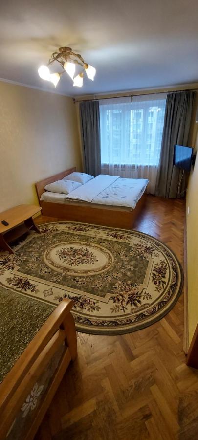 B&B Kyiv - Apartment on Patriarkha Mstyslava Skrypnyka Street - Bed and Breakfast Kyiv