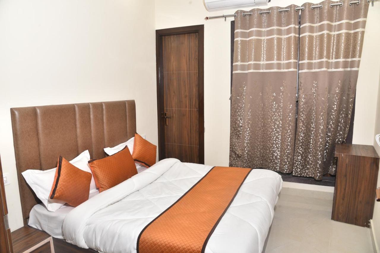 B&B Amritsar - APEX HOTEL - Bed and Breakfast Amritsar