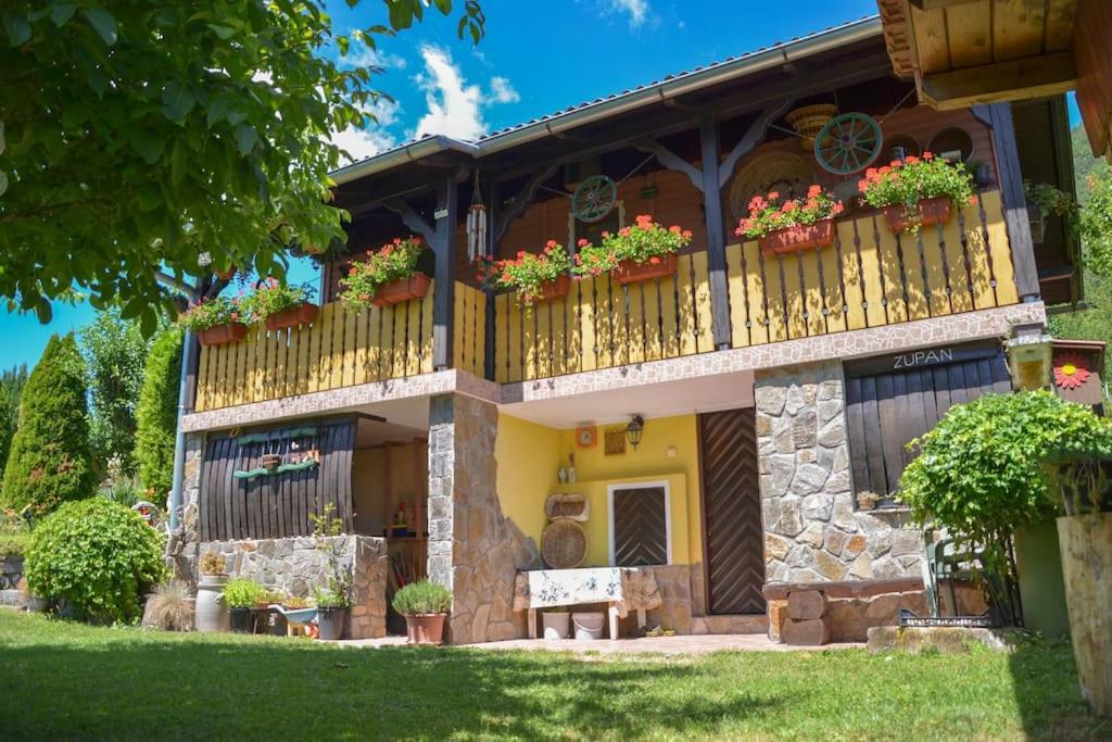 Romantic Cottage In Real Nature - B&B