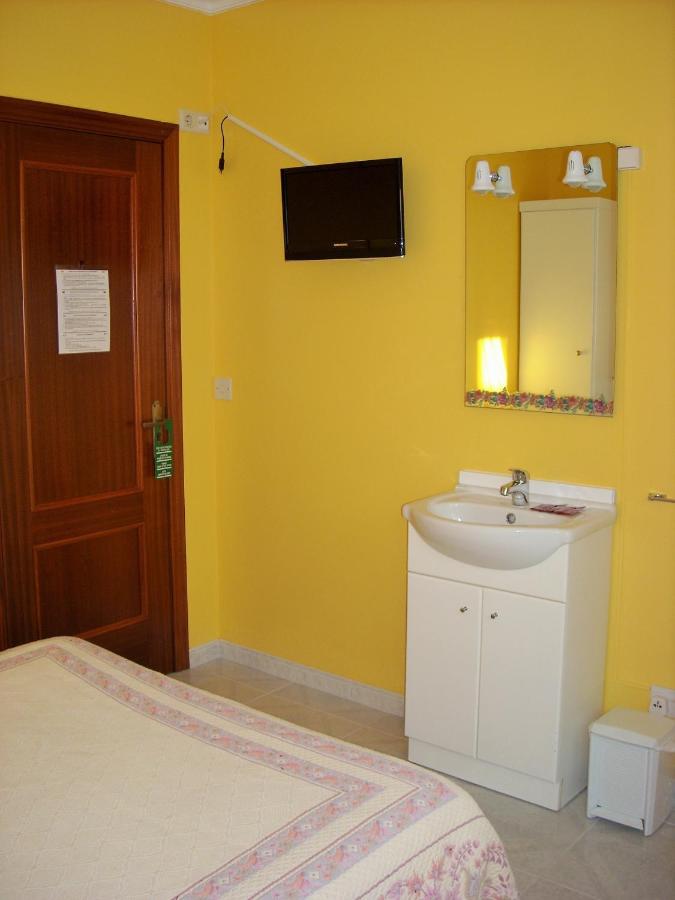 Double Room with Shared Toilet