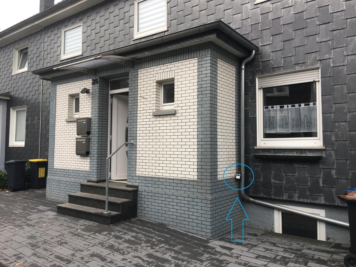 WU01 - 75m2 - Single Beds - Comfortable Apartment - Wuppertal - B&B
