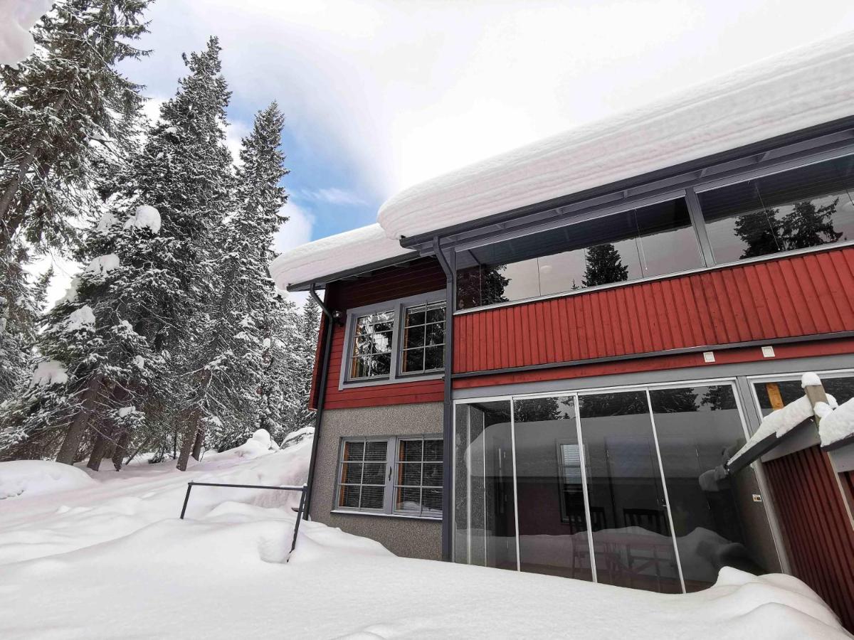 Kärpänpesä B - B&B
