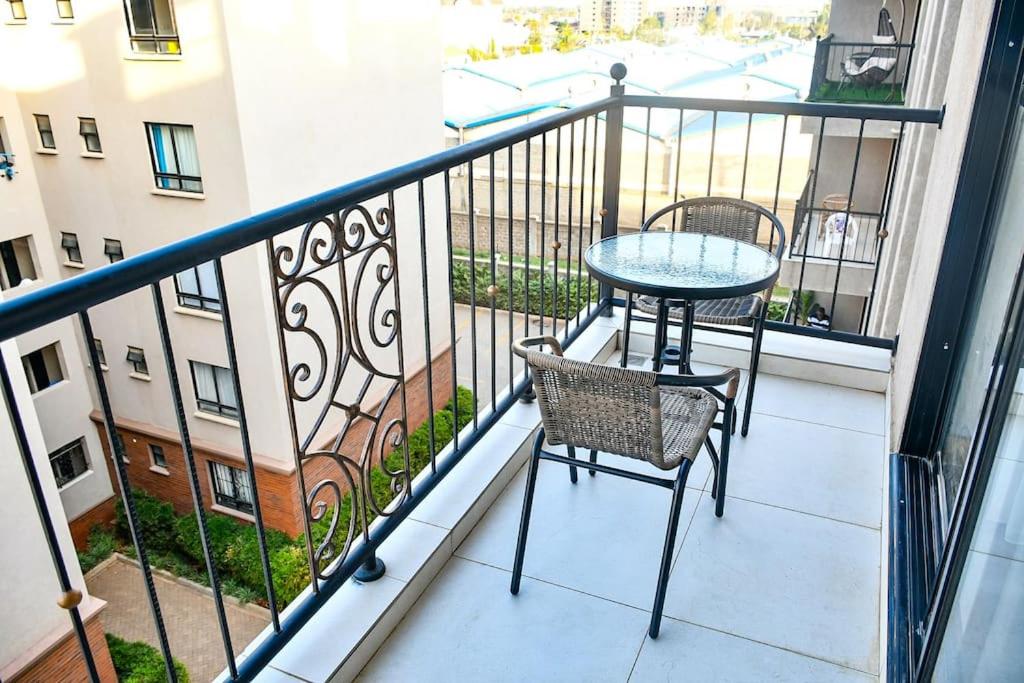 Naze homes Cozy furnished 2BR apartment close to JKIA and SGR - Chambres d'hôtes Nairobi