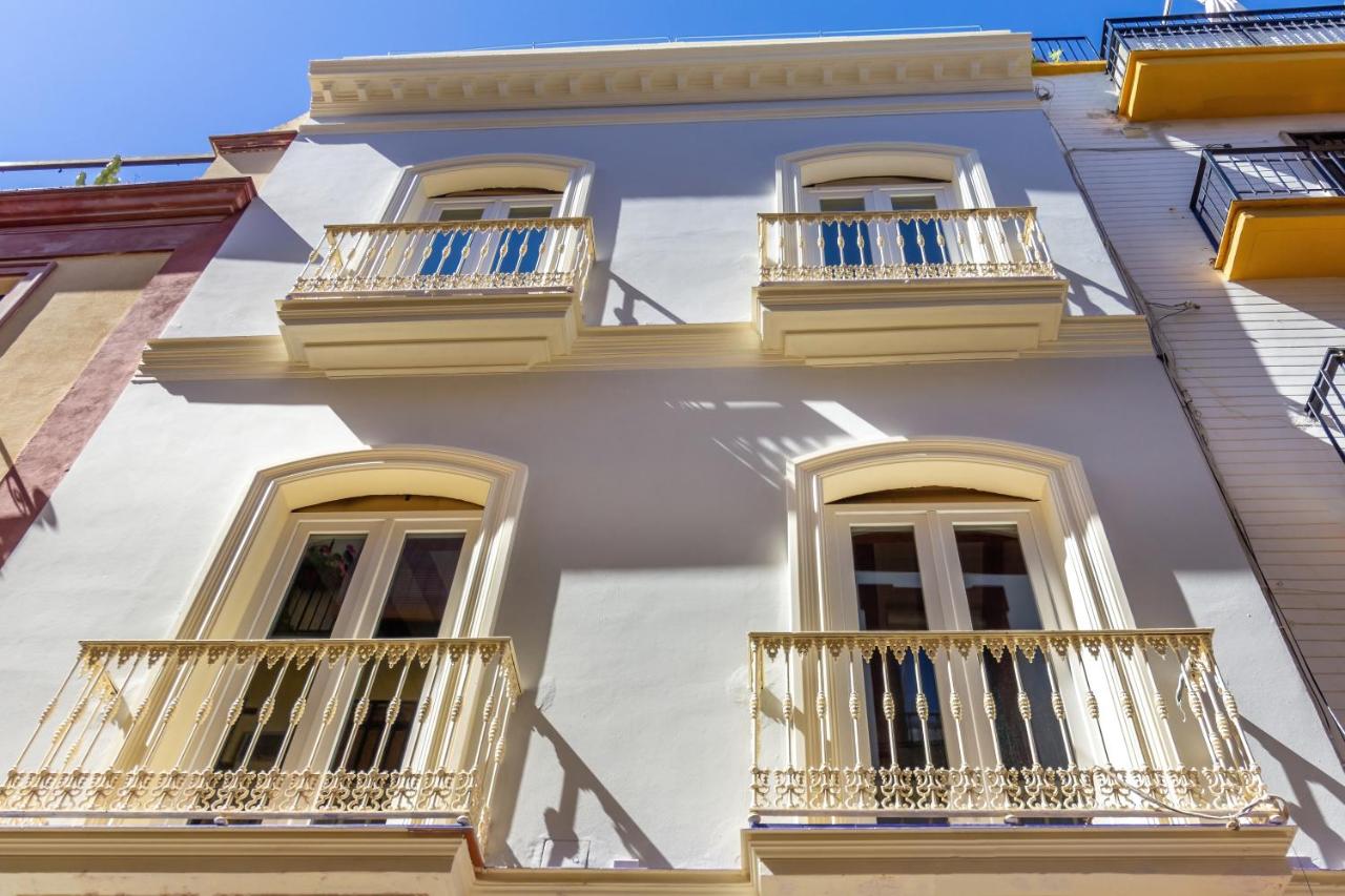 Feelathome San Lorenzo Apartments - Bed and Breakfast