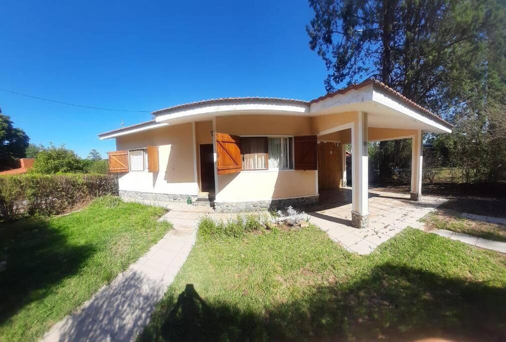 Casa/ Villa General Belgrano - B&B