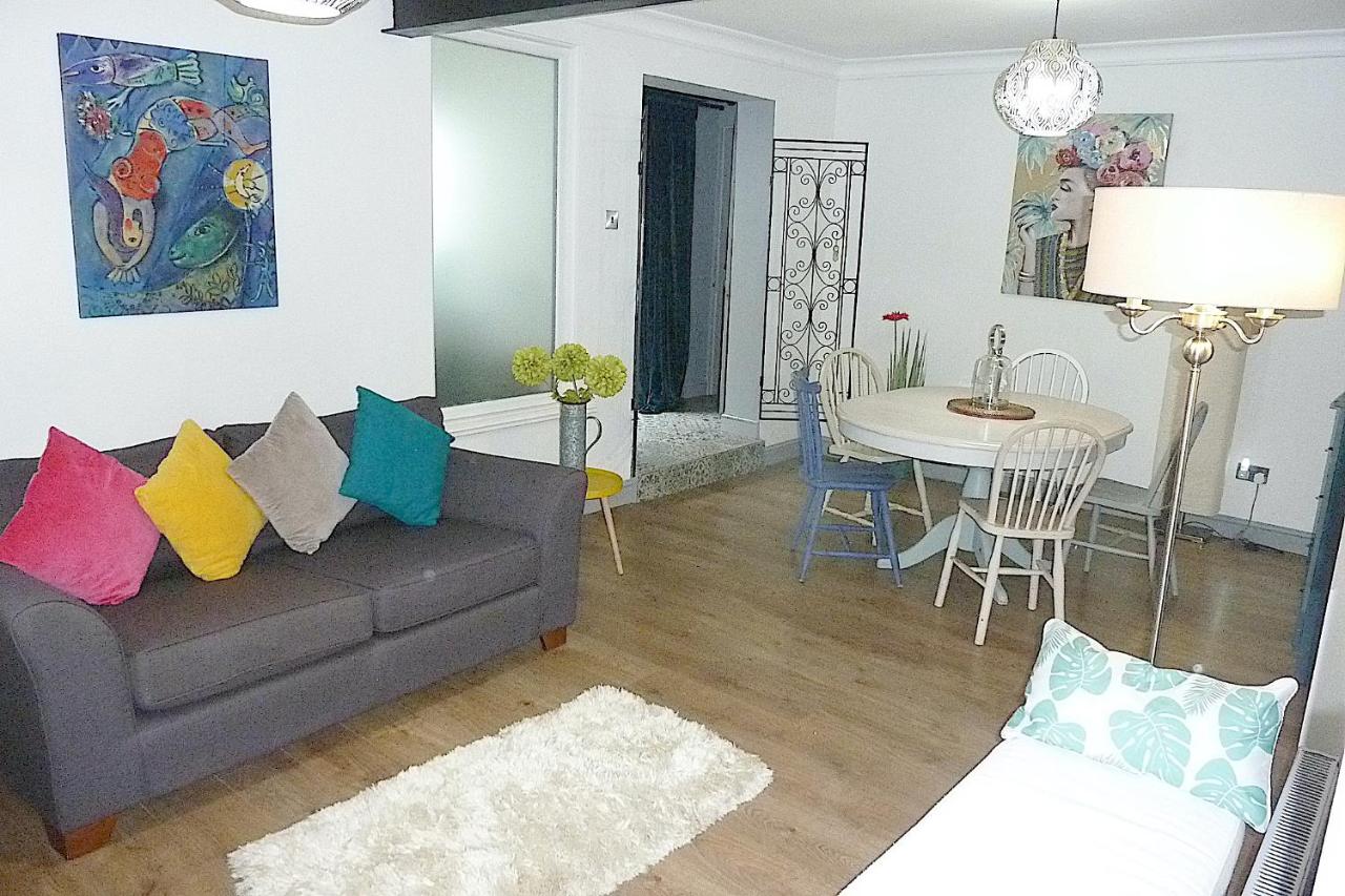 A wonderful place in the hub of the city, yet on the edge of the countryside - B&B