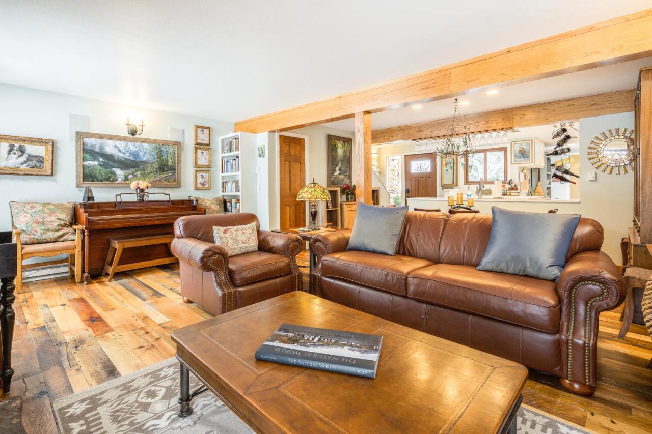 Camp Cottonwood - Bed and Breakfast