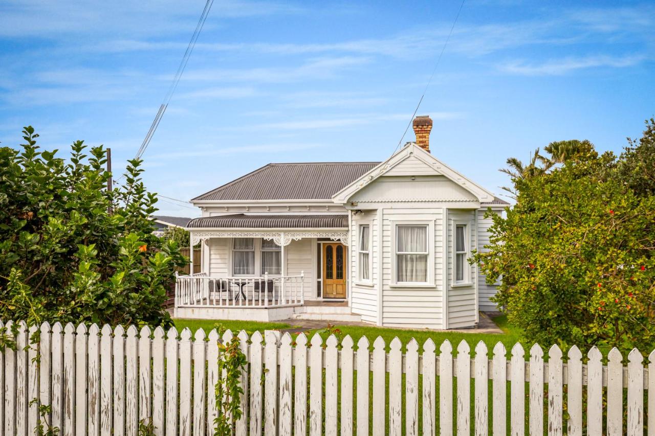 4Bed Spacious Villa in Chatswood - B&B