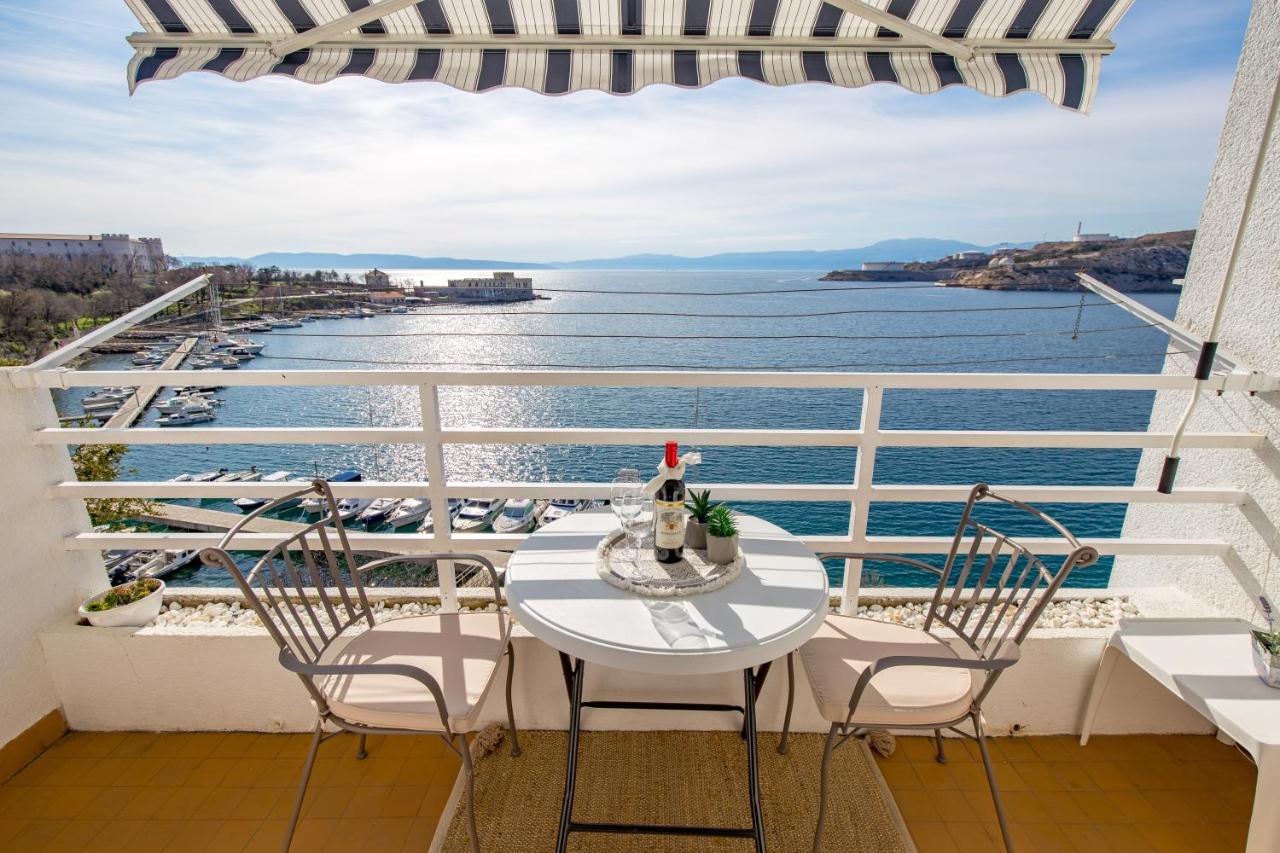 Blue Port - B&B Porto Re