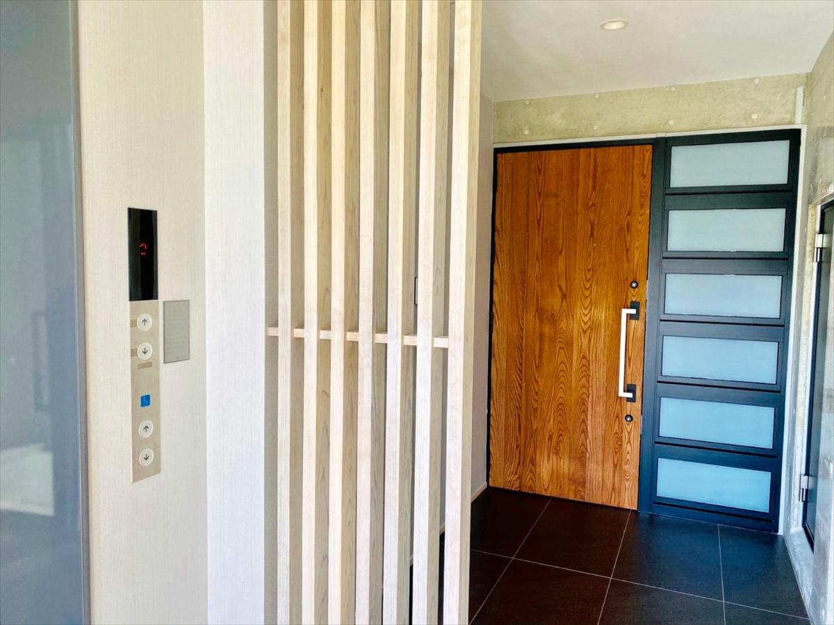 Three-Bedroom Villa 3rd floor
