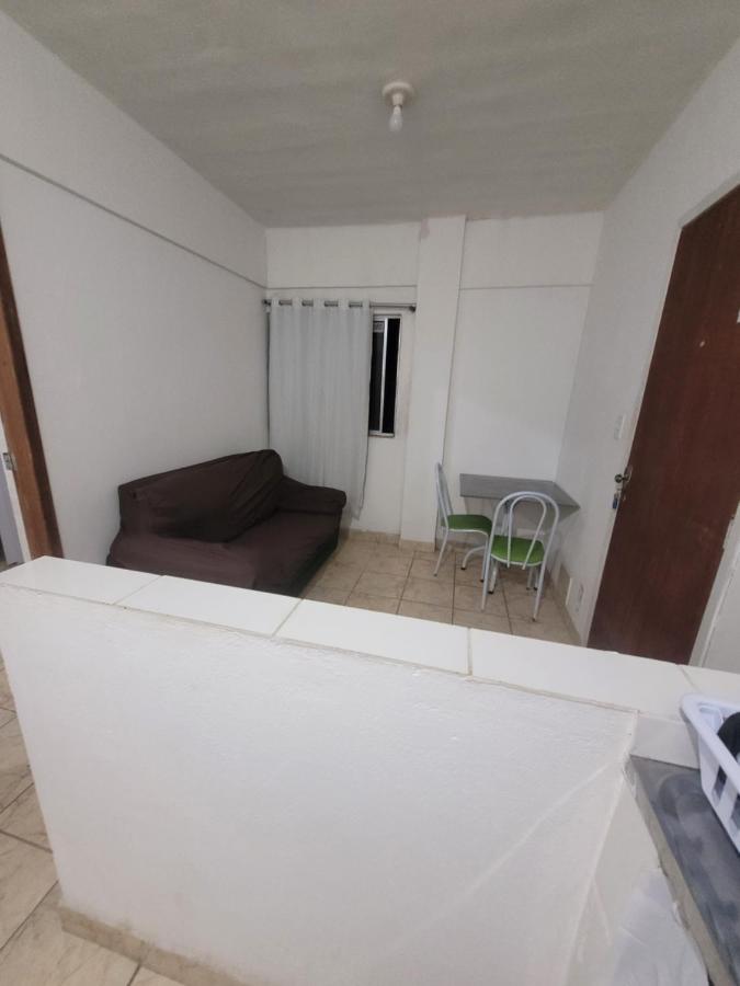 Espaçosa kitnet em itapua 10 min da praia. - Ferienwohnung Vila Velha