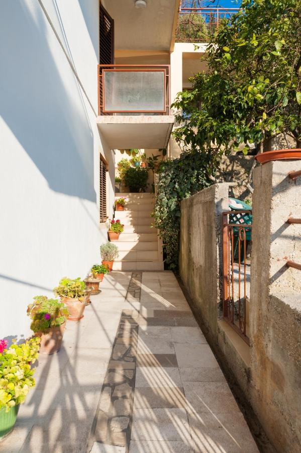 Studio with Balcony and Sea View