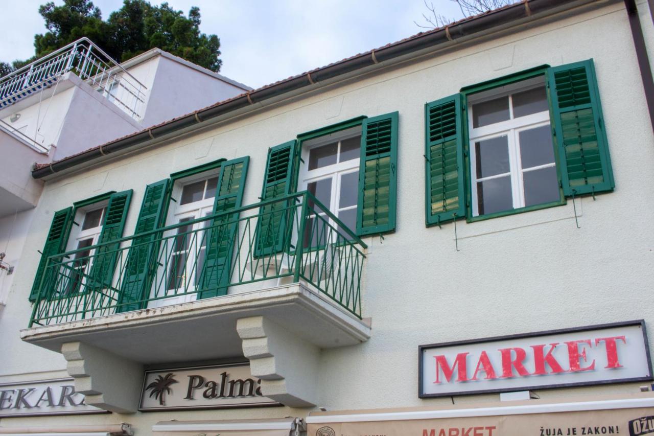 Apartman Central Pisak - B&B