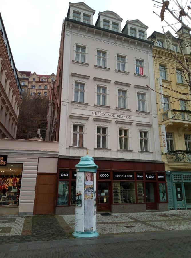 Delux Kolonada - B&B