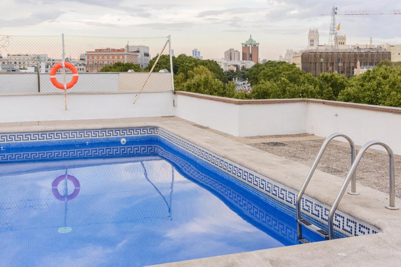 Paseo del Prado I - Estudio con Piscina y Terraza - B&B Madrid