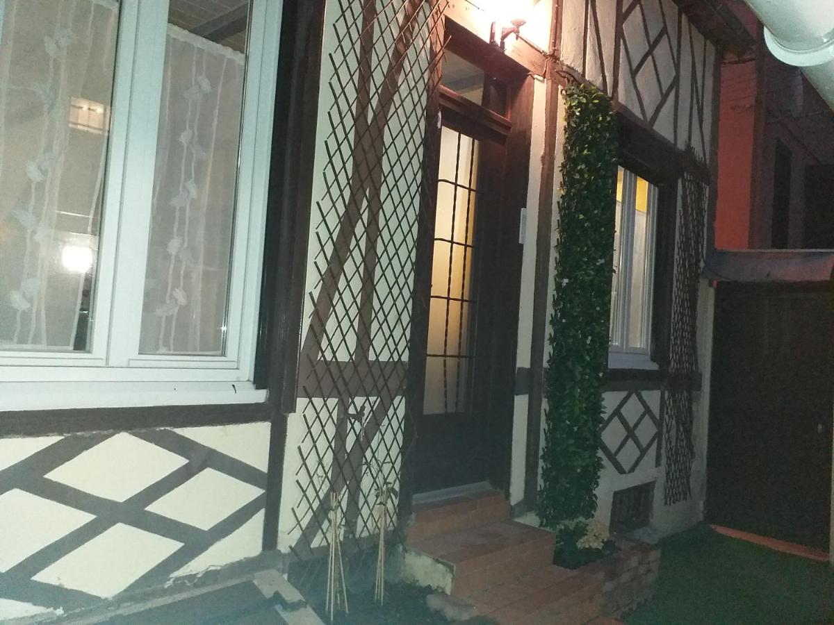 Maison de ville avec patio - B&B Le Havre