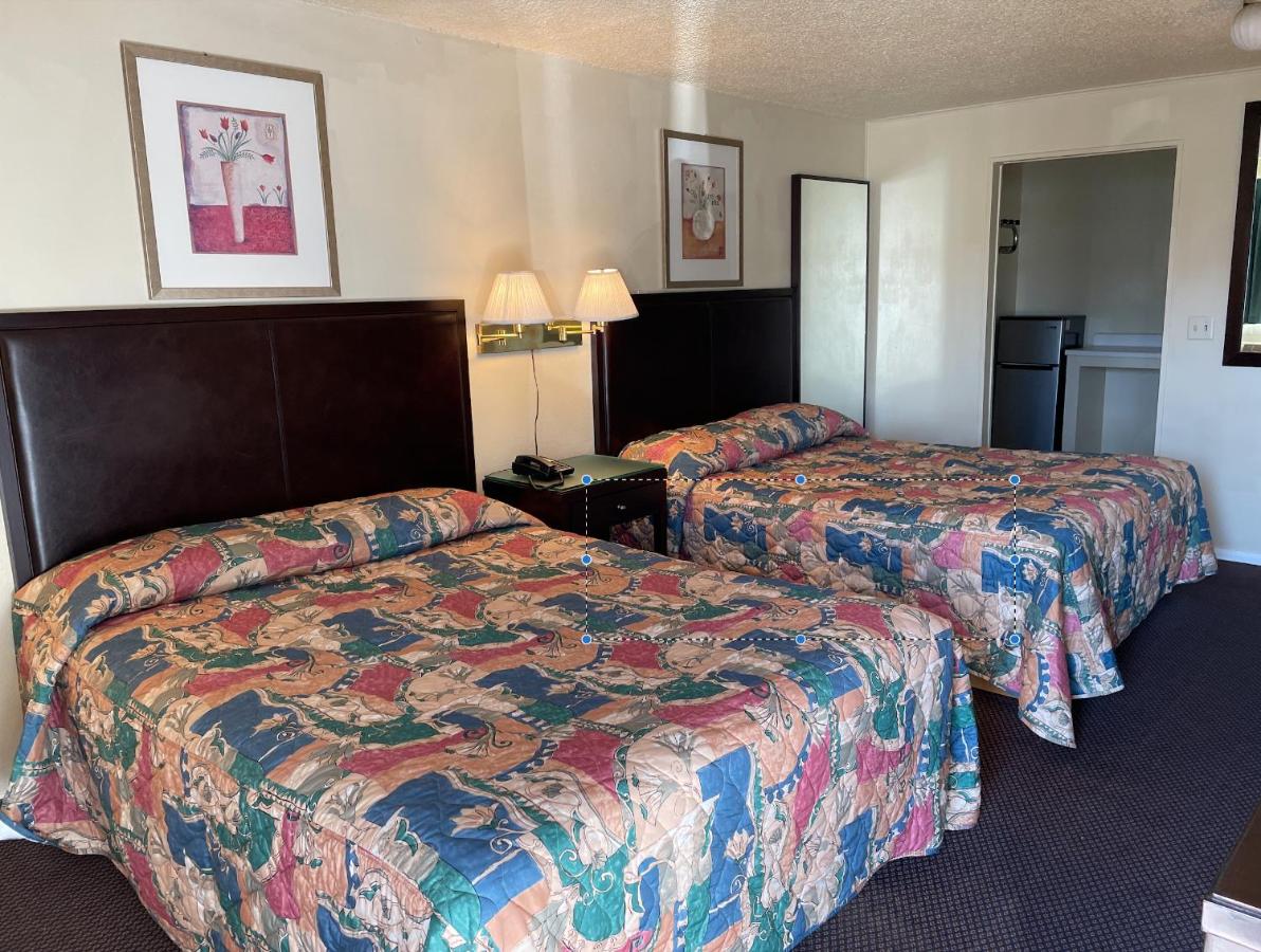 Kamer met 2 Queensize Bedden
