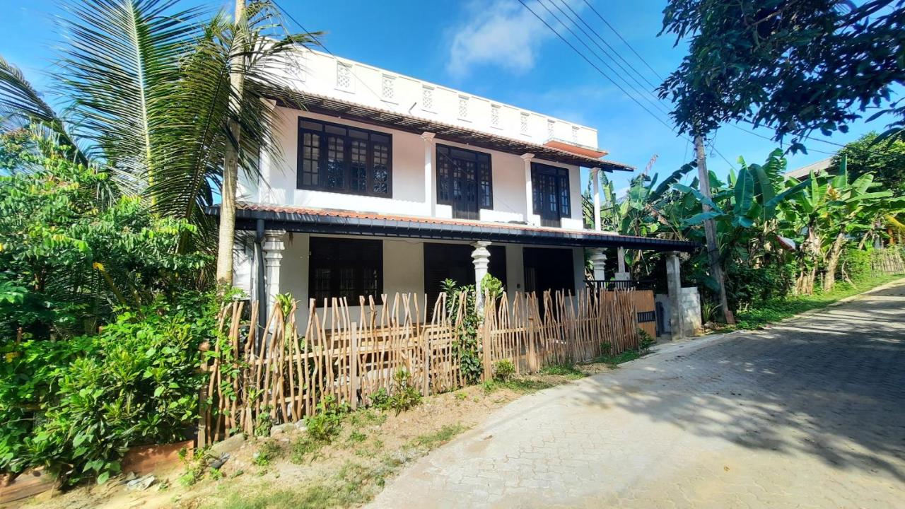 Cliff house - Ferienwohnung Weligama