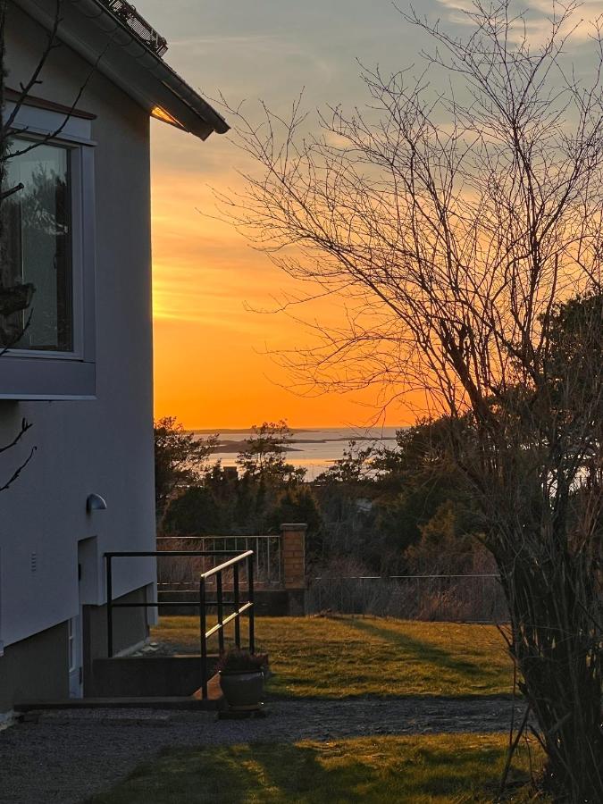 Strömstad lägenhet nära hav och stad - B&B