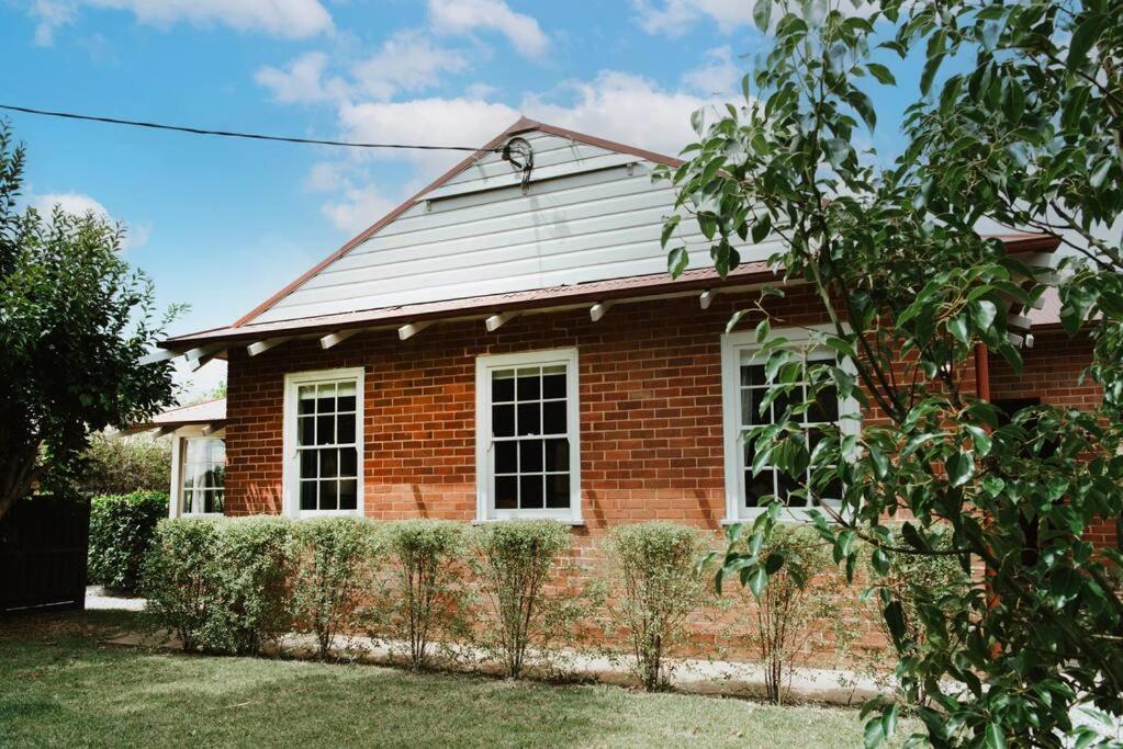 'Mortimer Gardens' Country Charm in the Heart of Mudgee - B&B