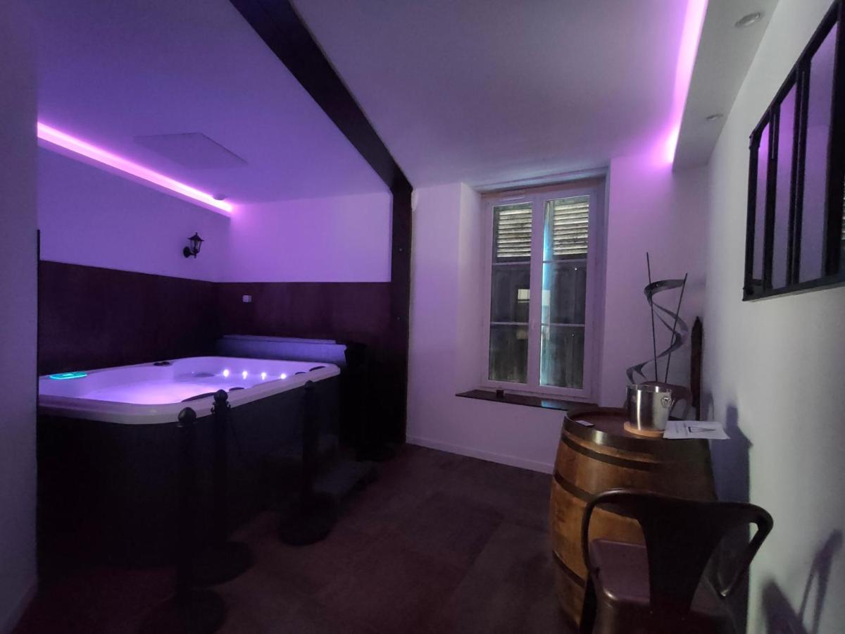 Appartement Spa - Jacuzzi privatif - Fer Rêver 63 - Chambres d’hôtes Thiers