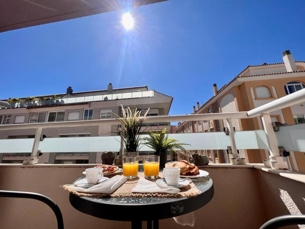 Apartment mit Balkon
