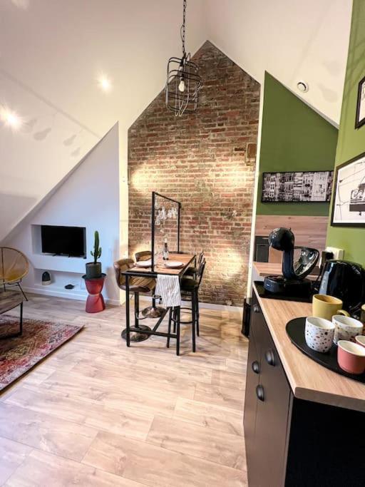 Le Central 3 - Pépite en centre ville d’Elbeuf - B&B Elbeuf