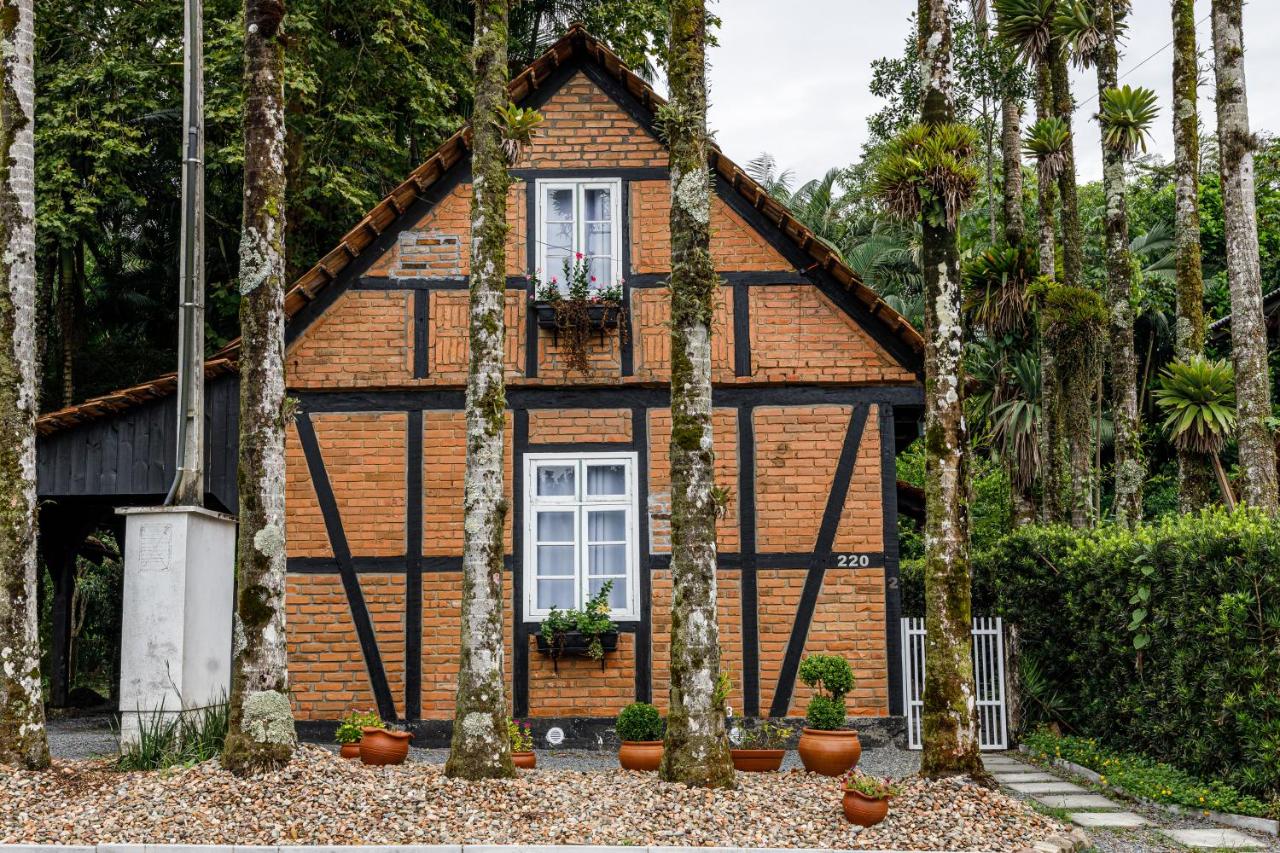 Casa enxaimel em Pomerode - Bed and Breakfast