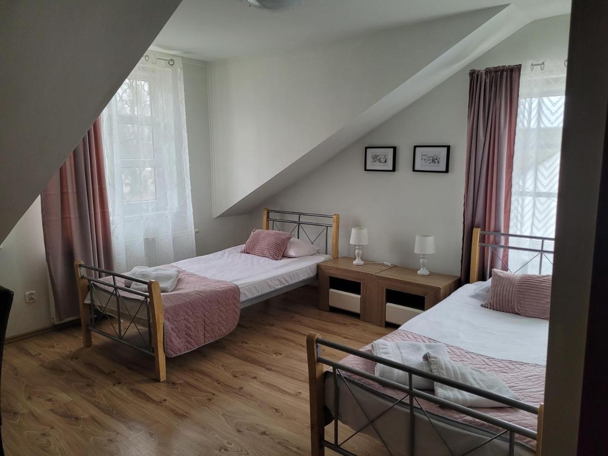 Dreibettzimmer