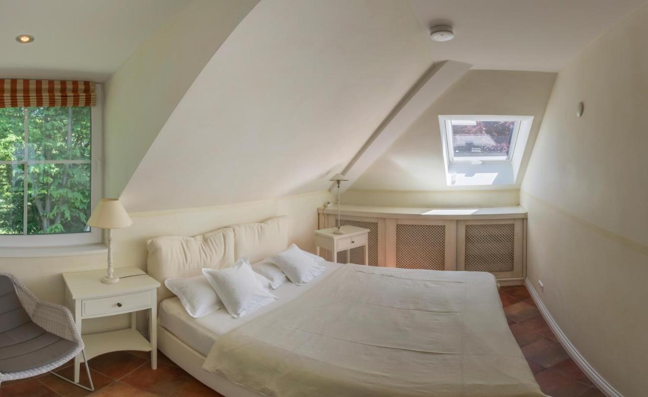 Apartment 4 (La Mansarda)