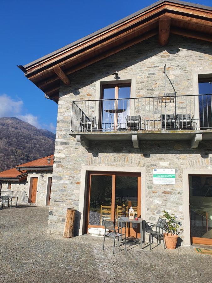 Doppelzimmer mit Balkon und Meerblick