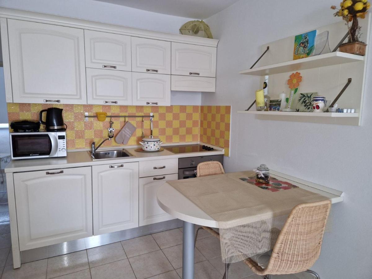 B&B Stinica - Studio apartman Altea - Bed and Breakfast Stinica