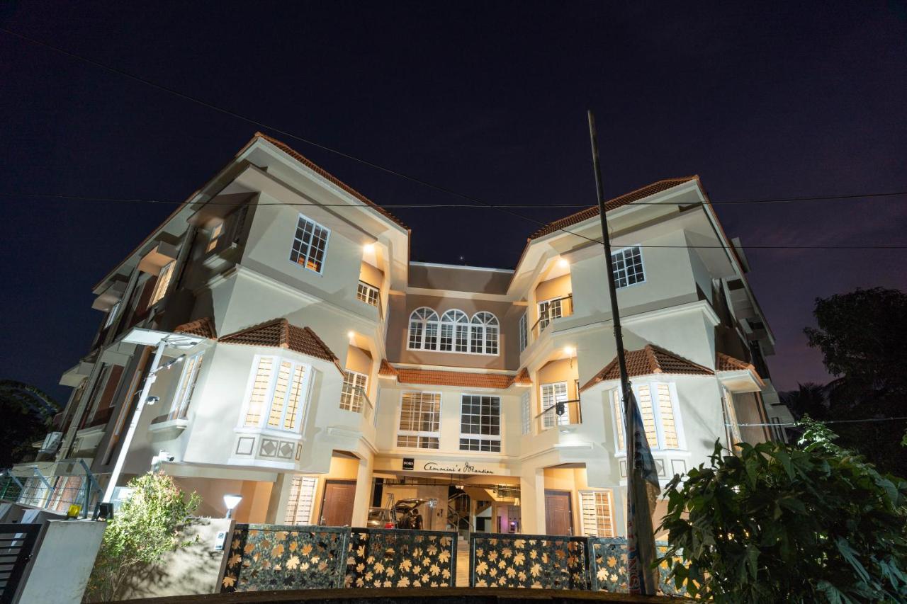 Amminis Mansion by Doris Homes - B&B Thrissur