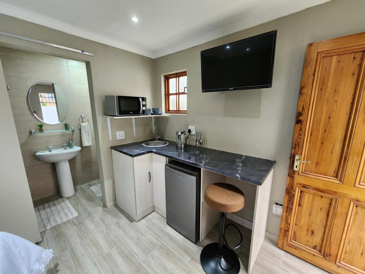 B&B Harrismith - Cozy and Comfort - Bed and Breakfast Harrismith