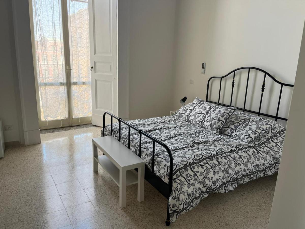 Habitación Triple con balcón